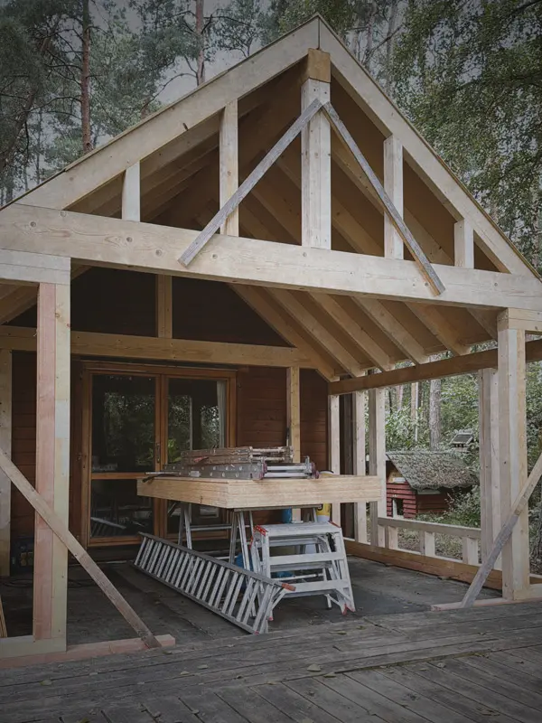Holz Anbau Konstruktion im Bau – Zimmerei Köslin Landkreis Celle